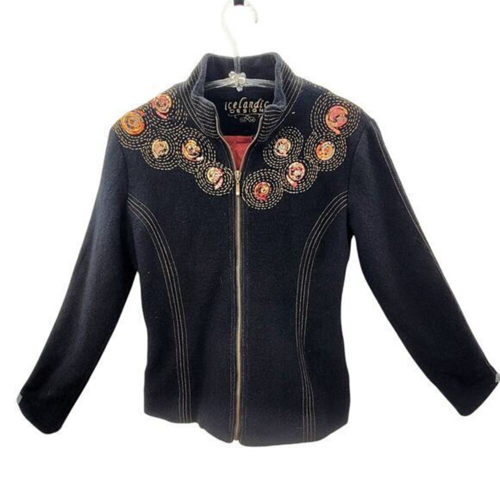 Icelandic Design Boiled Wool Swirl Embroidered Lo… - image 1